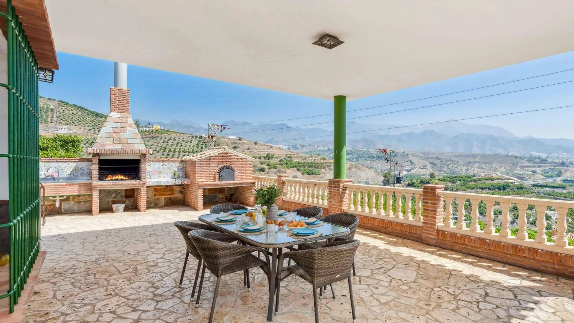 Villa Barranco Del Puerto ネルハ